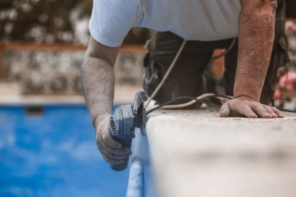 melhor época para construir piscinas
